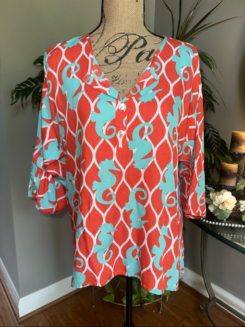escapada Coral and Aqua V-Neck Printed Blouse size Medium 🌴